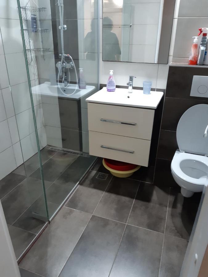 Appartement Tomy à Travnik Extérieur photo